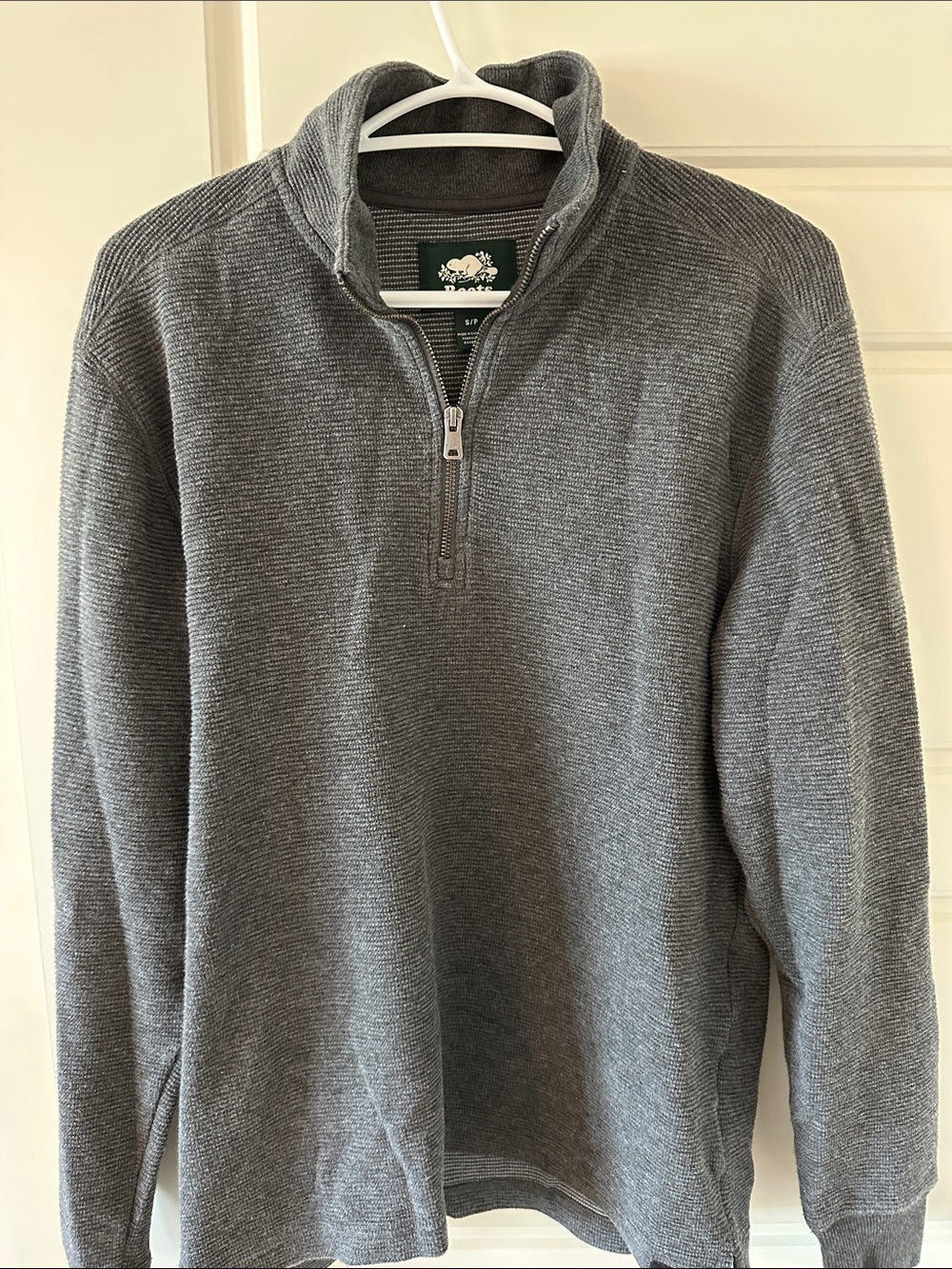 Roots Men’s Charcoal Zip-Up Sweater